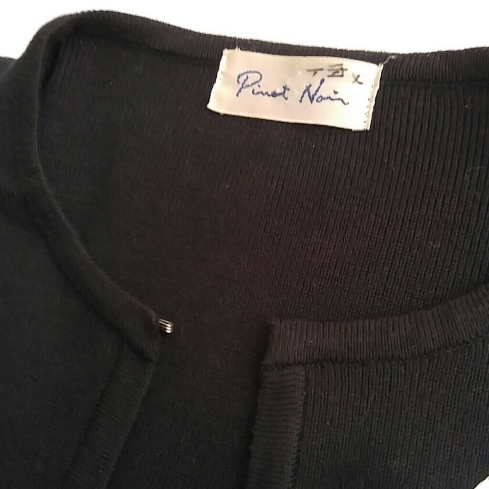 Sweater - Picture 6 of 7